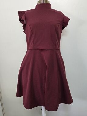 Women’s Mi Ami Burgundy Mock-Neck Fit & Flare Dress Size Medium